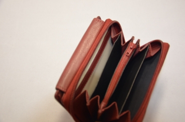 Damenbörse “Lemondo” cherry mit "Cryptalloy" RFID Ausleseschutz