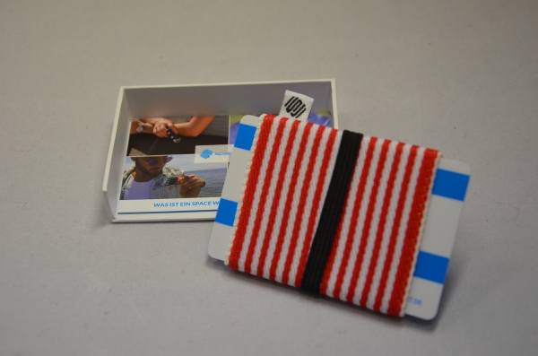 Drive Red 2.0 Pull von SPACE WALLET