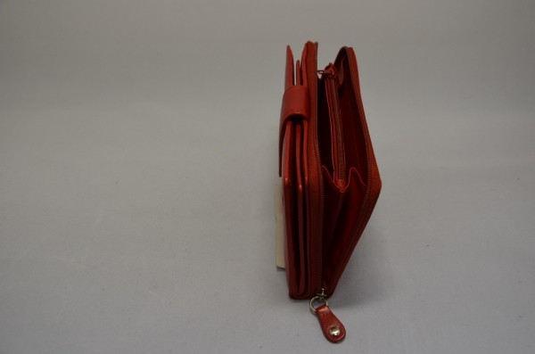 EXCLUSIVE-LINE I Langformat - Estelle I rot